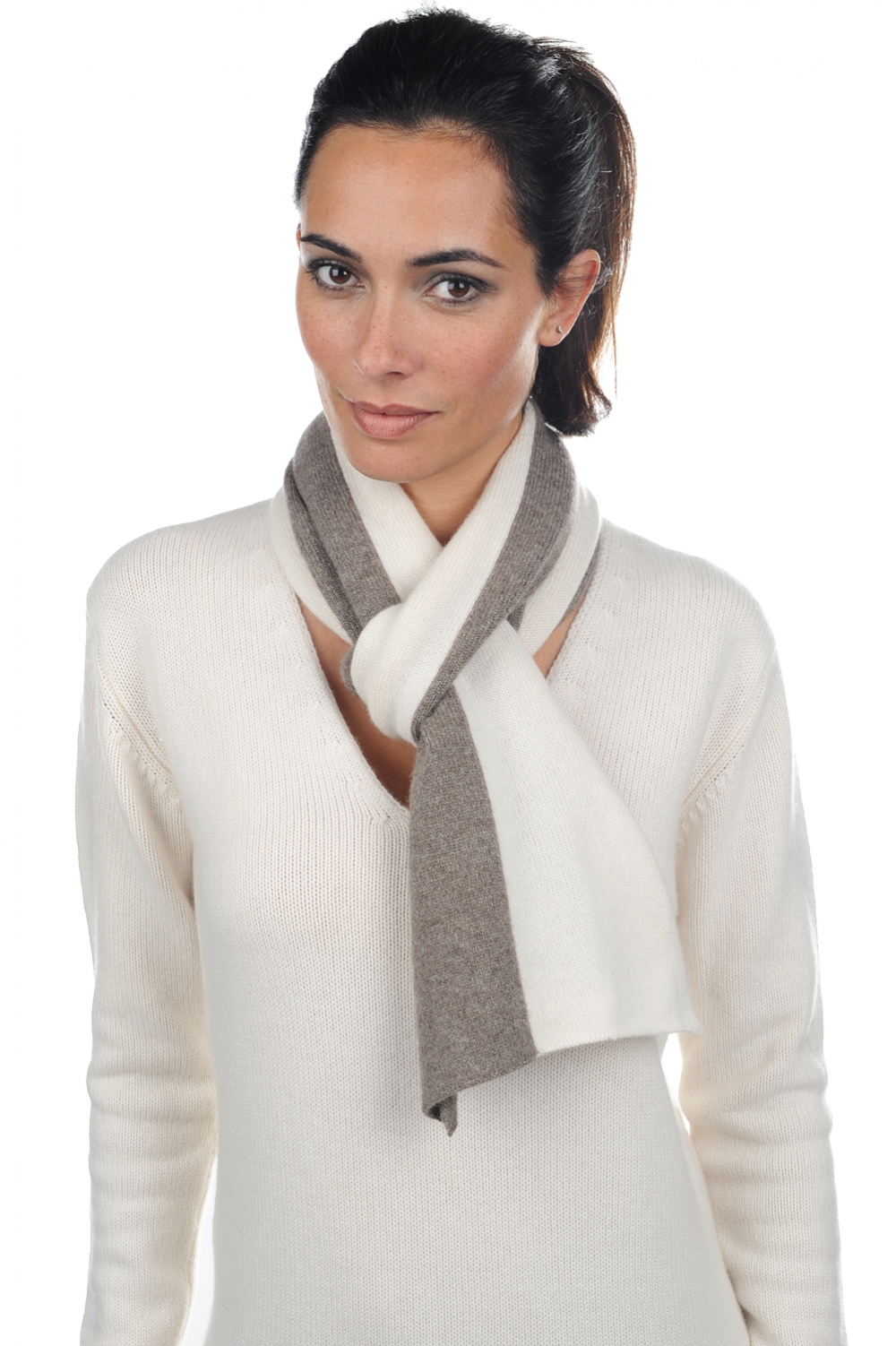 Kasjmier & Yak accessoires sjaals luvo natural ecru donkergrijs 164 x 26 cm